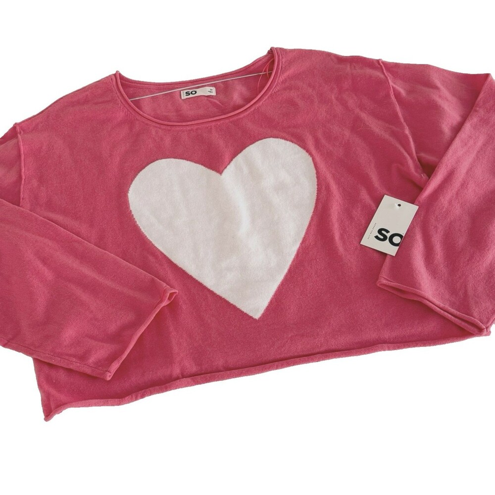 SO Juniors Pink Heart Cropped Sweater Size M Soft White Heart Coral Pink NWT